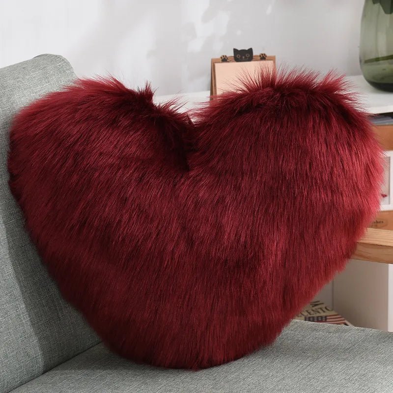 Weiches Herzförmiges Flauschiges Sofakissen aus Soft-Polyester | Karnz