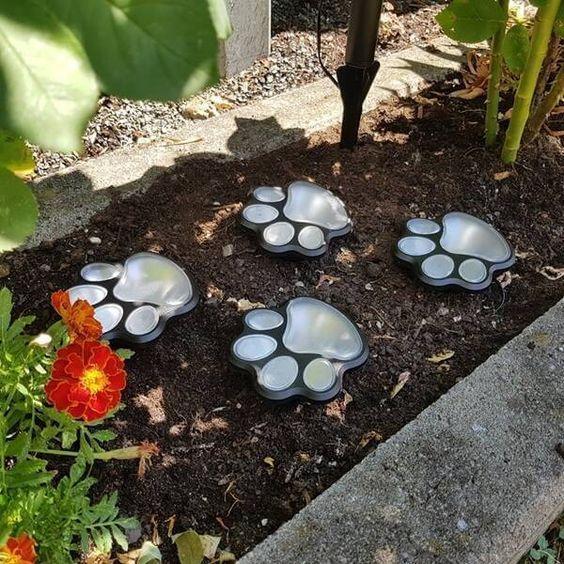 Karnz | Pfotenabdruck Gartenlichter