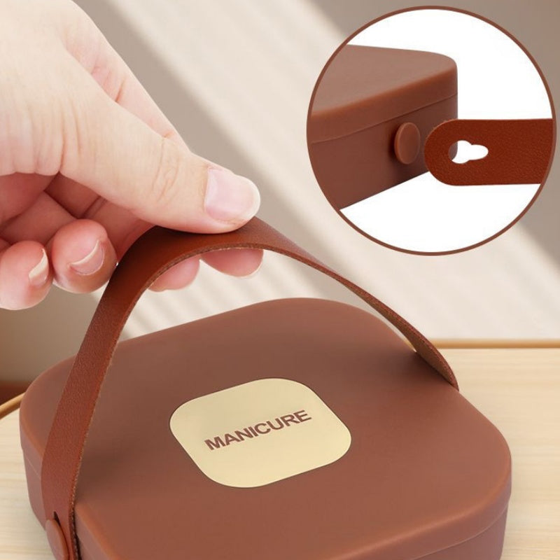 Tragbares 7-teiliges Maniküre-Set mit Nagelknipsern