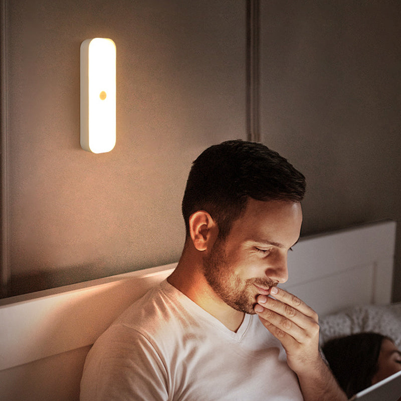 LED-Bewegungssensorleuchte mit Farbwechsel | Karnz