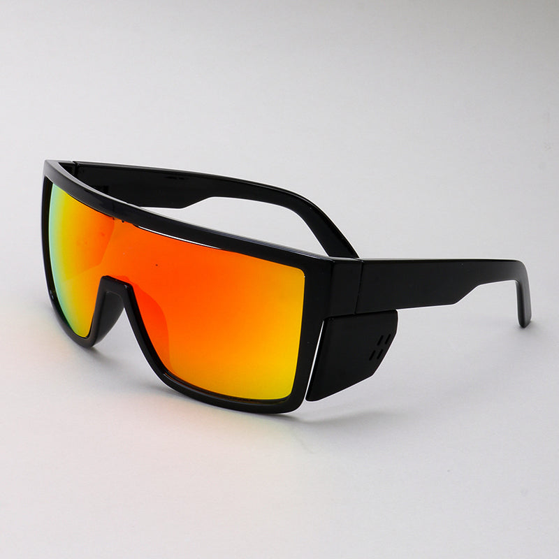 VitraGuard Sportbrille — Erleben Sie kompromisslose Klarheit und Rundumschutz bei jedem Abenteuer | Karnz