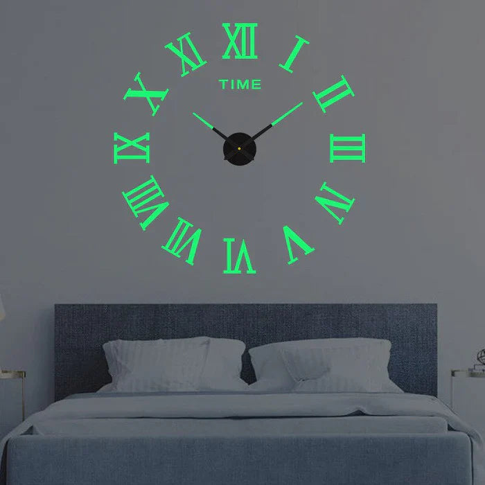 Moderne große dekorative Wanduhr