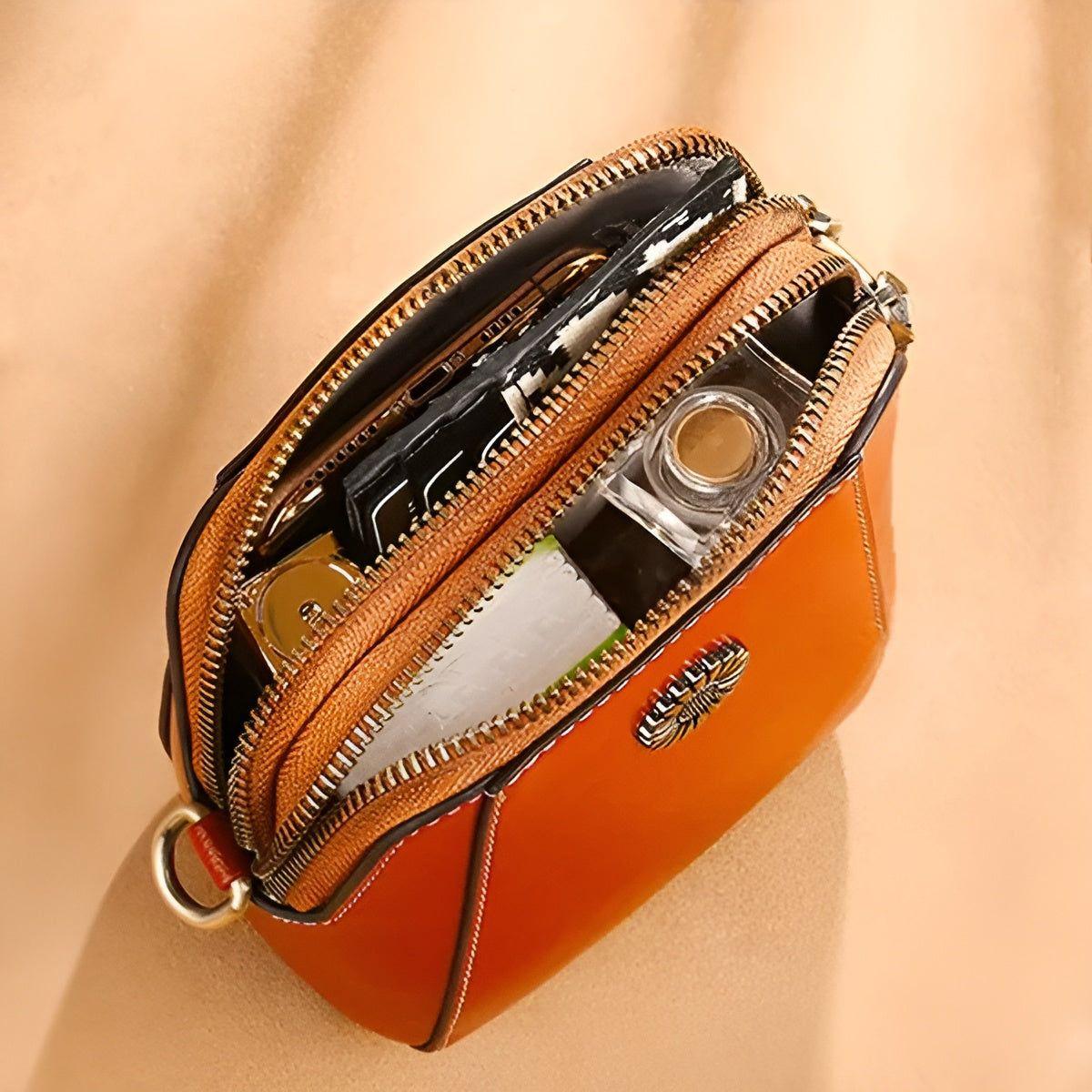 Clara Bag – Luxuriöse Schultertasche für mühelose Eleganz