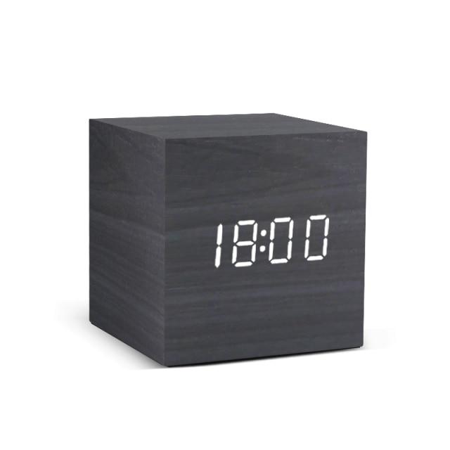 Sandsberg | Holz-LED-Wecker | Minimalistisches Würfel-Design mit Temperaturanzeige | Mehrere Farben