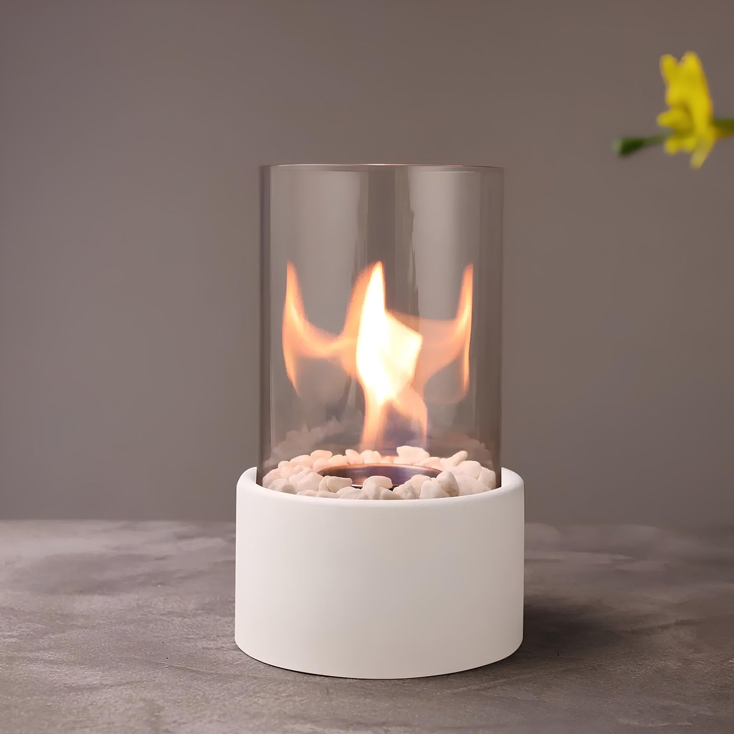 Klassische Öllampe mit offener Flamme - Lumora | Karnz