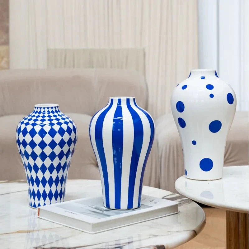 Vibrant Blue Geometric Ceramic Vase Moderne Wohnkultur | Karnz