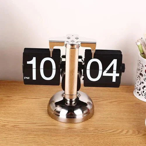 Retro Flip-Uhr mit automatischem Drehelement | Karnz