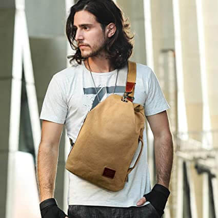 Wasserabweisende Canvas-Umhängetasche mit Diebstahlschutzfach – MultiWear | Karnz