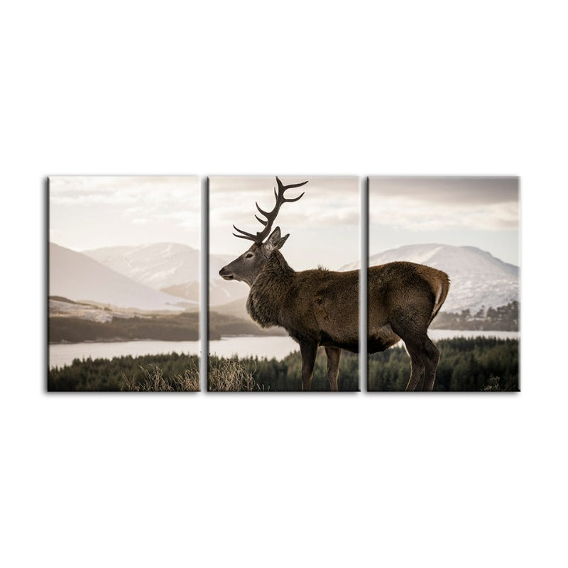 Düsteres Winterhirsch-Leinwandbild, 3-teilig