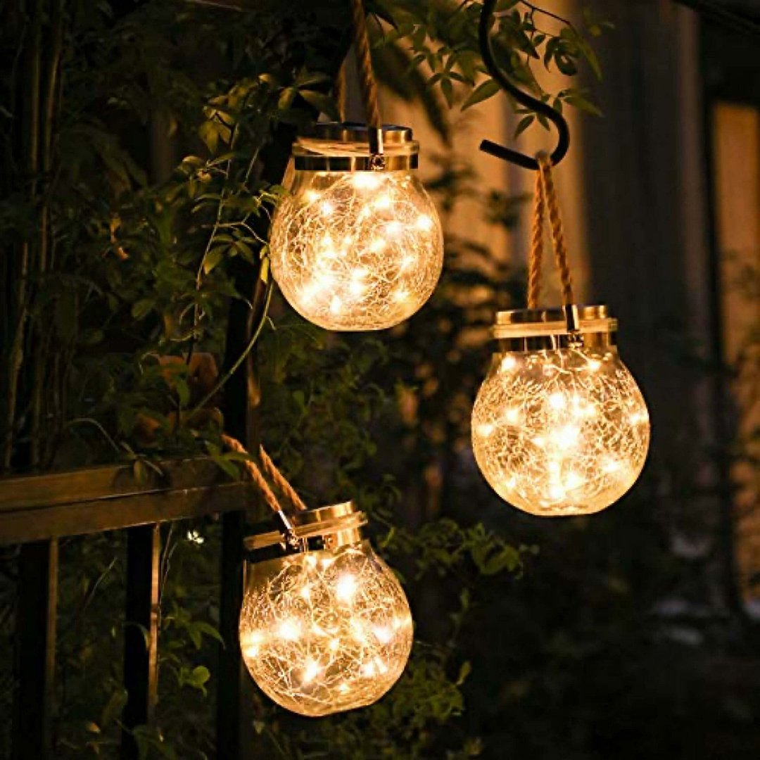 Nachhaltige Solar-Glas-Lampe für stilvolle Außenbeleuchtung