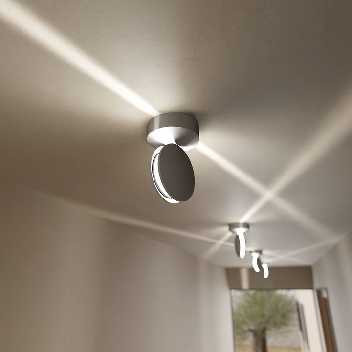 NovaWall LED-Wandleuchte mit Farbwechseldesign